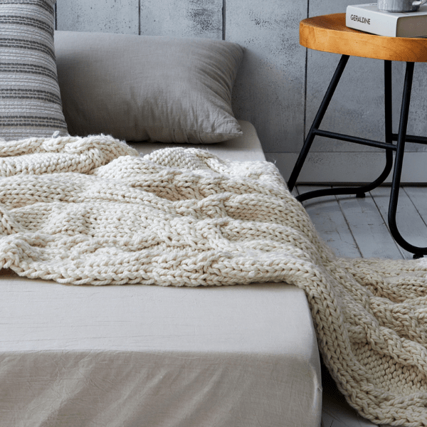 Plaid en Laine de Mouton de Luxe Beige / 120x150 cm