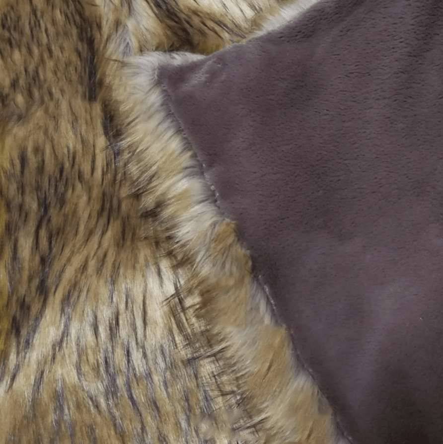 Plaid en Fausse Fourrure de Raton Laveur
