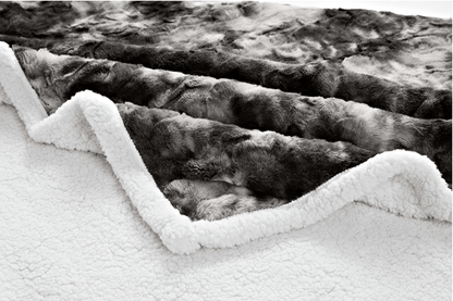 Plaid Luxe en Fausse Fourrure Noir & Gris 