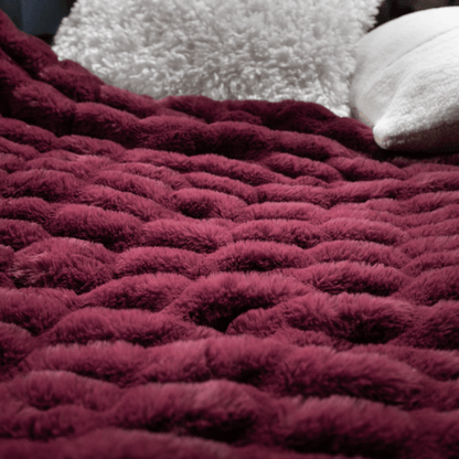 Plaid Luxe Fausse Fourrure Carmin 