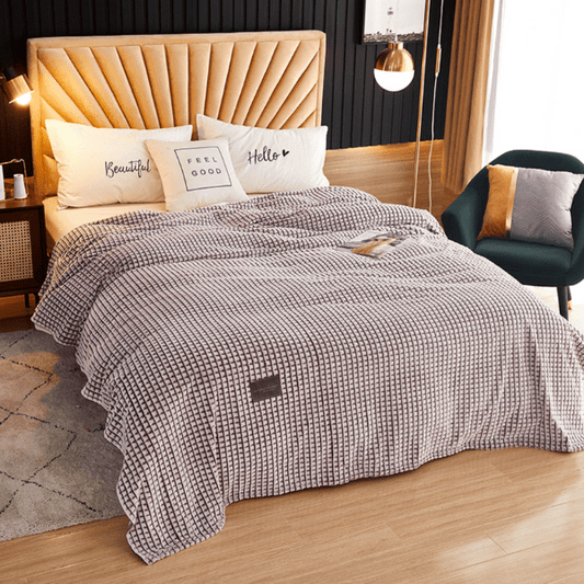 Plaid Polaire Flanelle Chocolat par CozyHome | JustAplaid