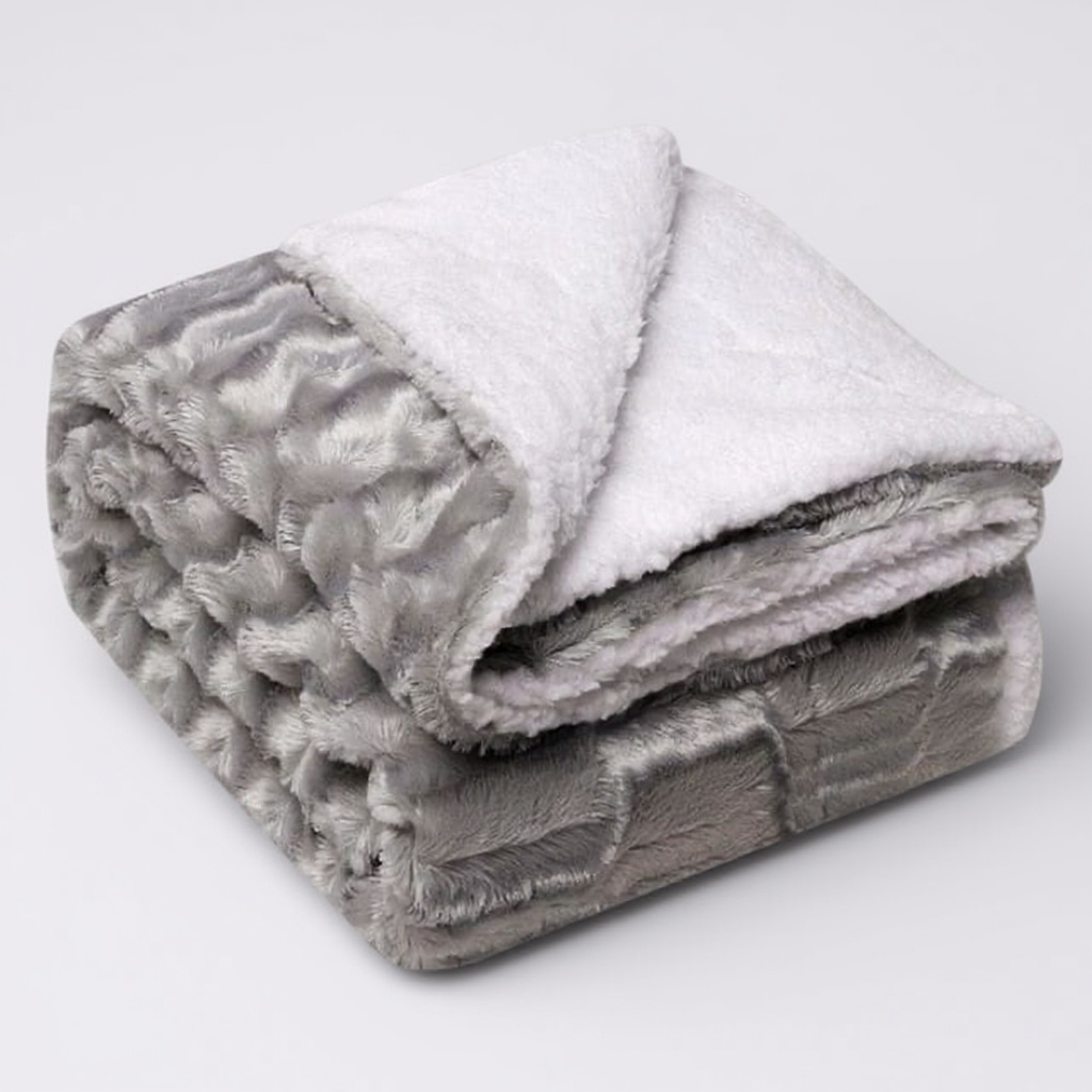 Plaid Polaire Gris 150x200 douceur ultime - justaplaid